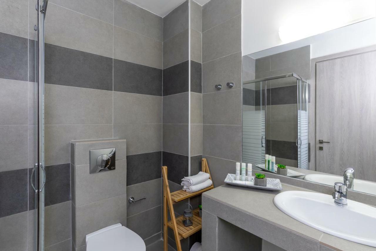 Rose Central Master Bedroom Apartment Rhodes City Екстер'єр фото